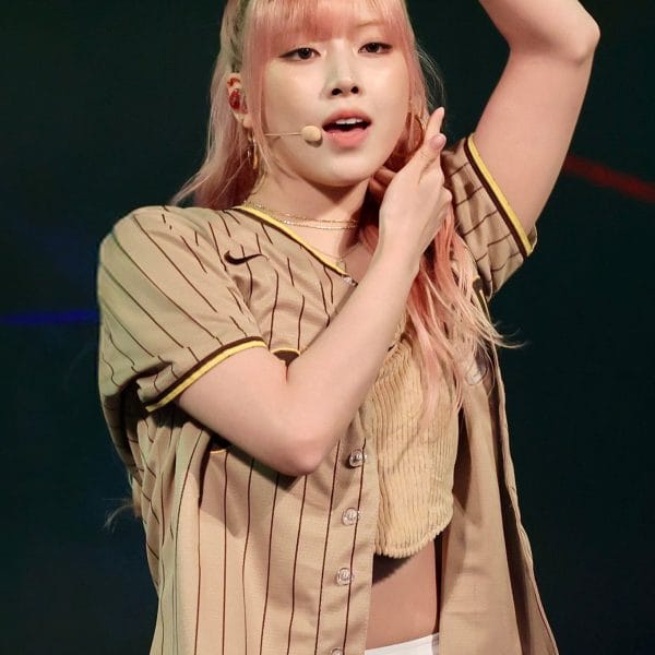 Jiwoo_profile